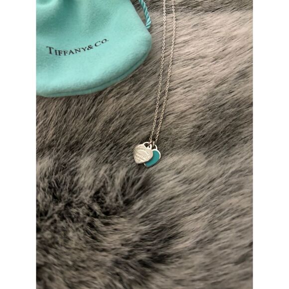 Tiffany and Co. Return to Tiffany Mini Blue Enamel Necklace - Picture 2 of 5